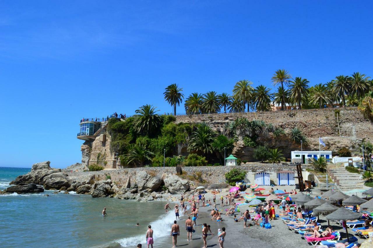 Rico Apartaments Animas Nerja Esterno foto